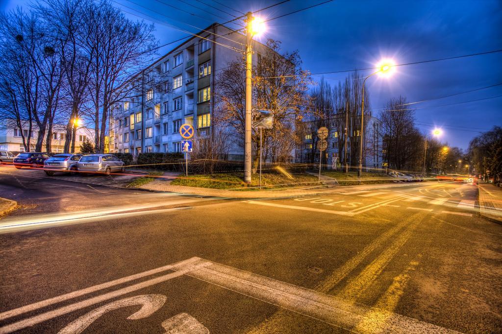 Apartamenty Spodek カトヴィツェ エクステリア 写真